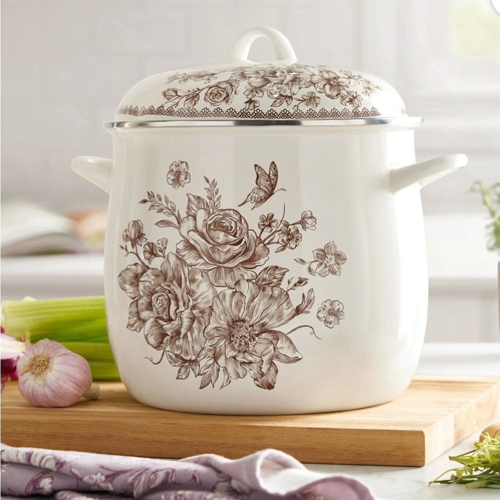 Pioneer Woman Agatha Brown Stockpot with Lid   Floral